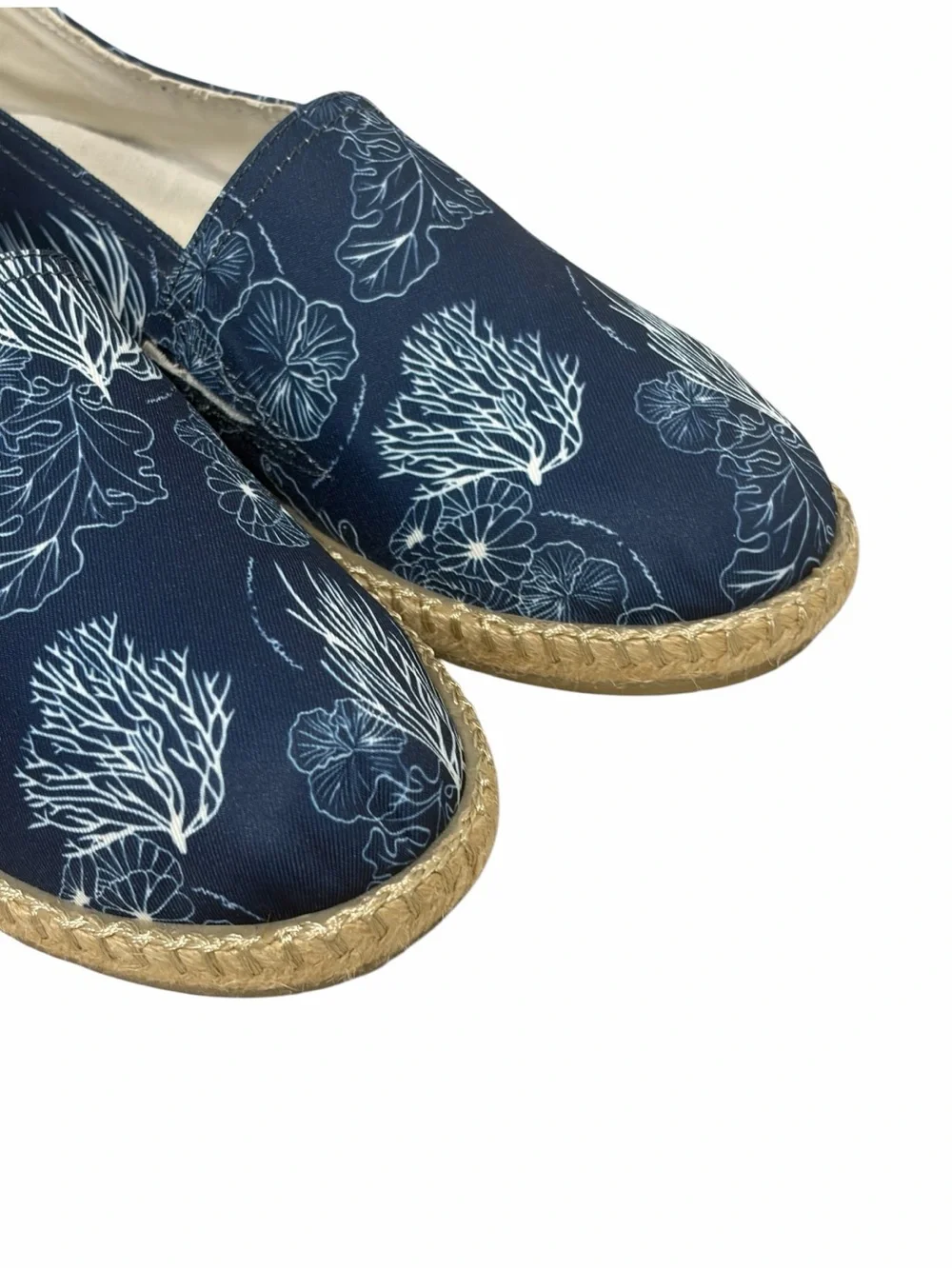 Vionic Blue & White Beach Laguna Espadrille Slip Ons - Like New - Size 8